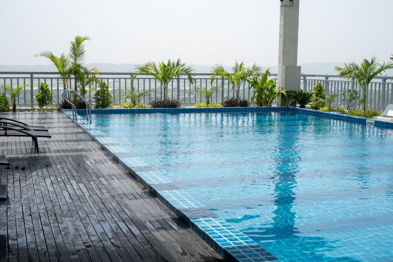 Grand Park Hotel Мандалай Екстер'єр фото